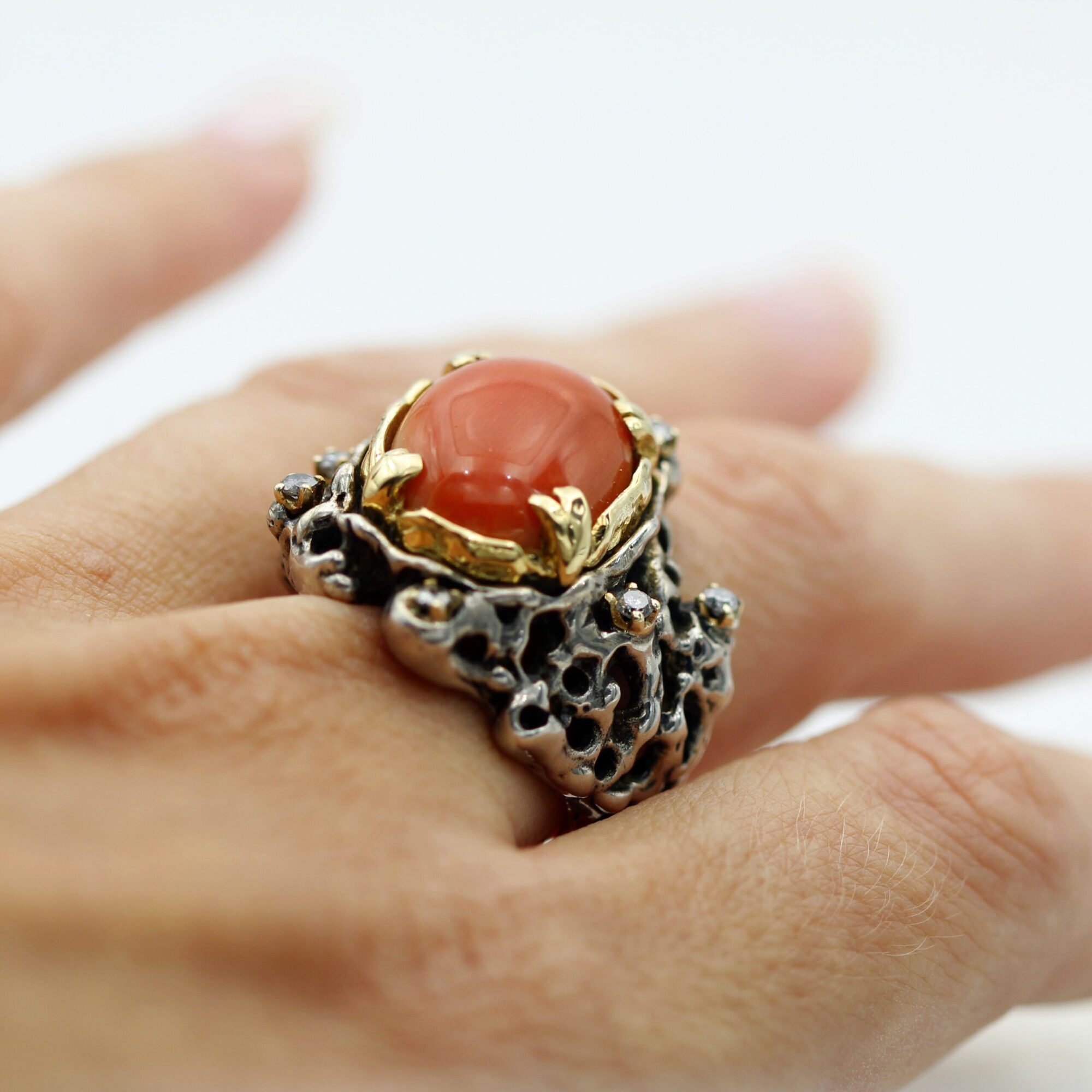 Anna Gioielli Marte anello argento oro corallo diamanti grigi