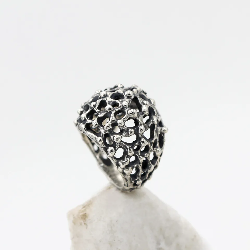 Anna Gioielli Collezione Marte anello fascia argento cupola