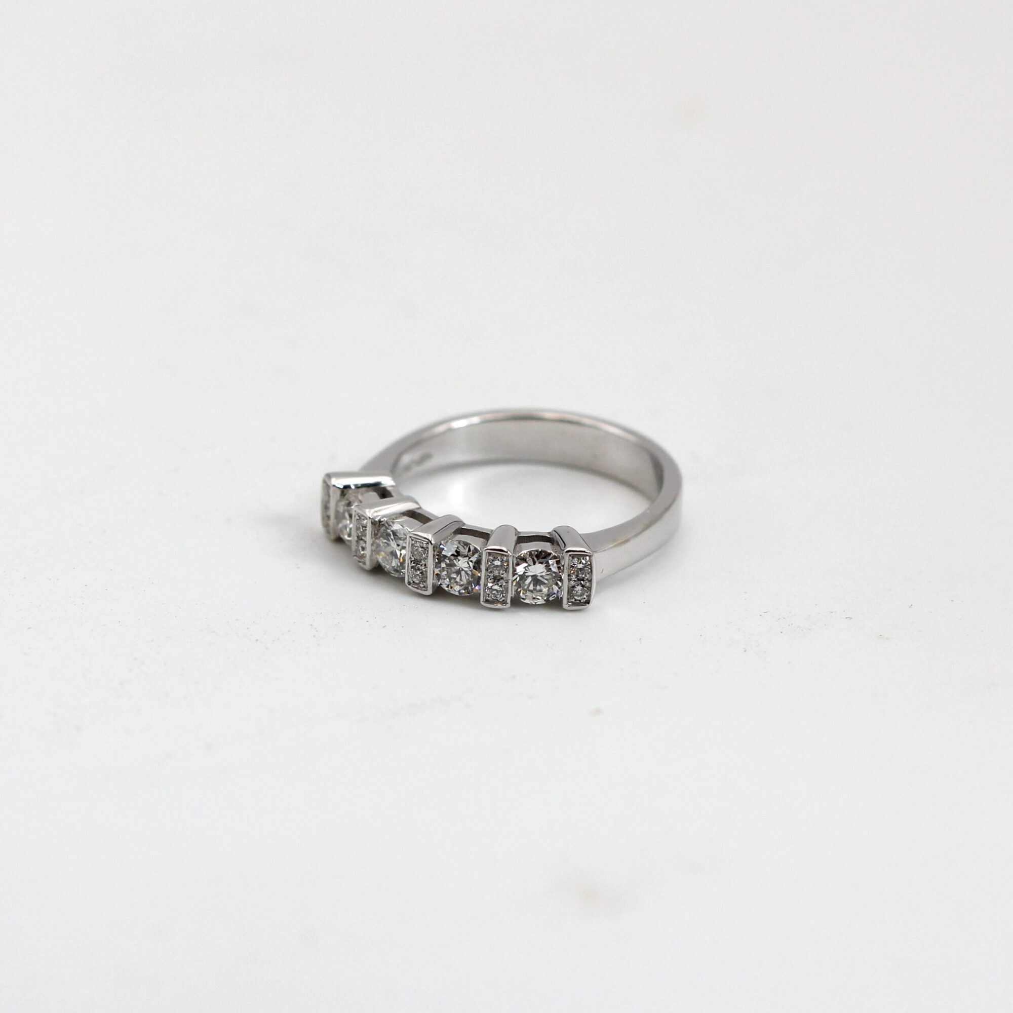 Anna Gioielli Traversine Anello Oro Bianco 14 Diamanti 0,91 ct