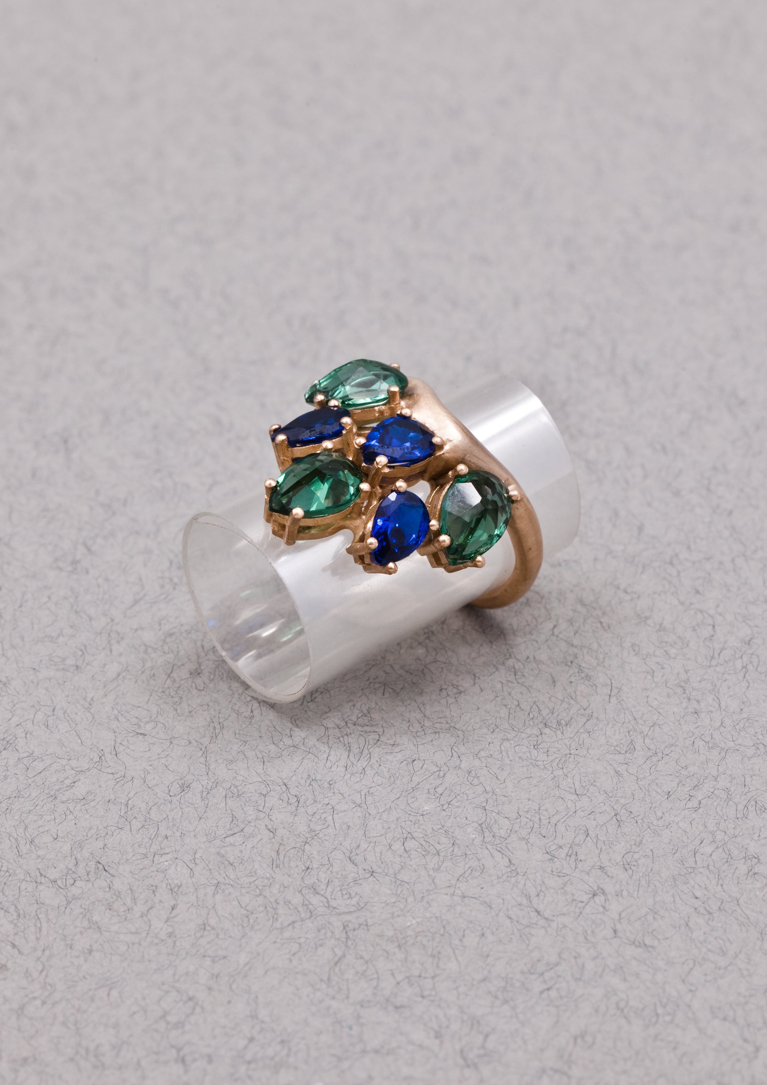 Voodoo Jewels Bold Shapes Morning Rain anello bronzo goccia