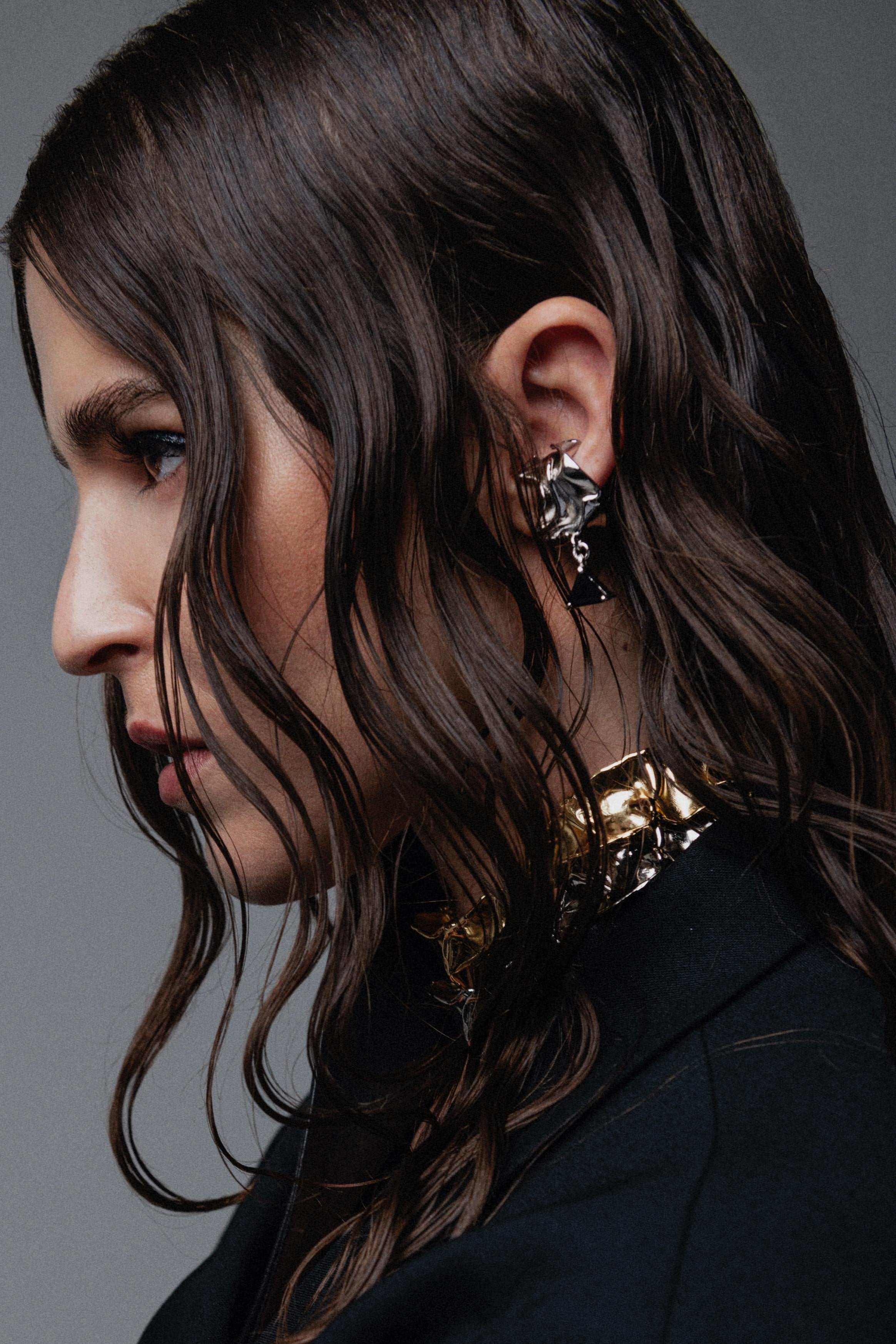 Voodoo Jewels Bold Shapes Asuka earcuff onice argento