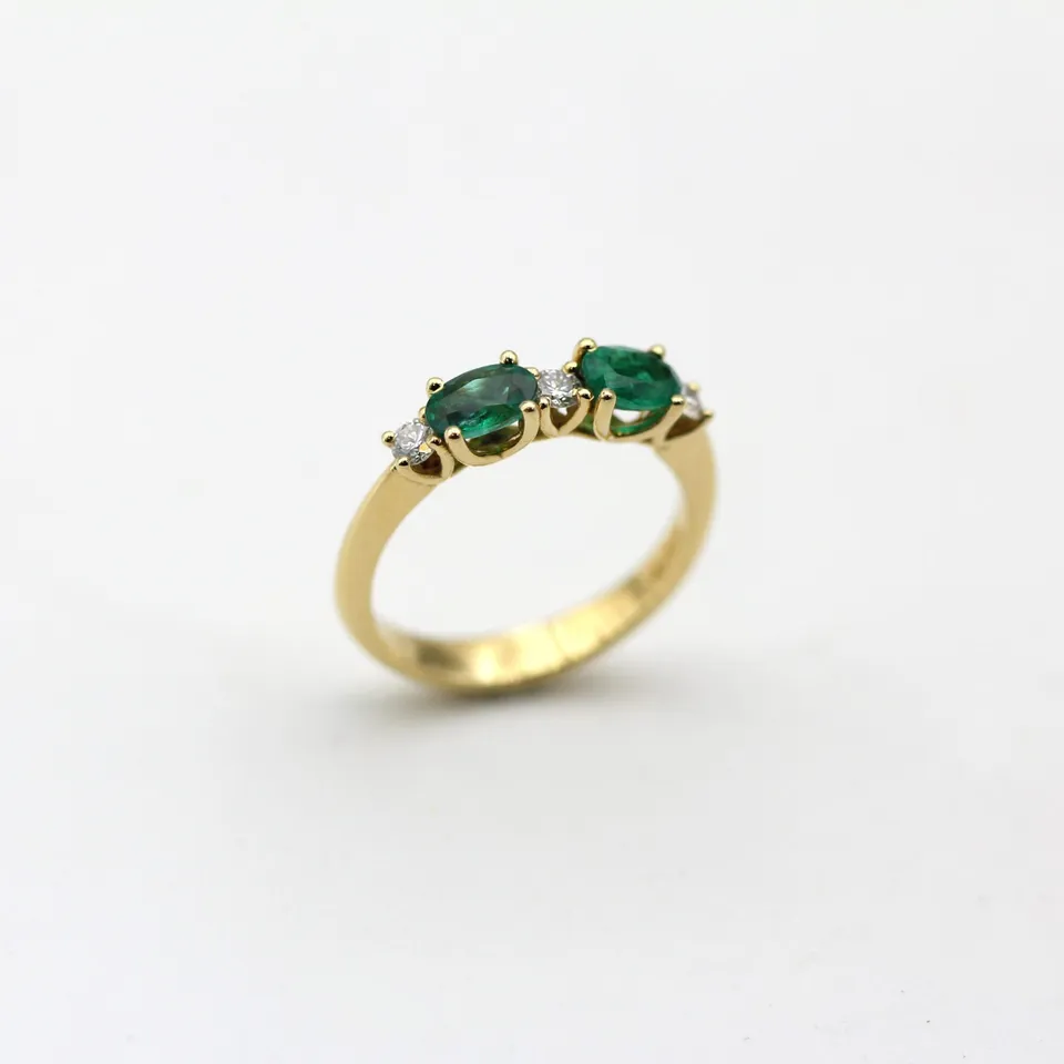 Anna Gioielli Classici anello Noi due oro giallo smeraldi diamanti
