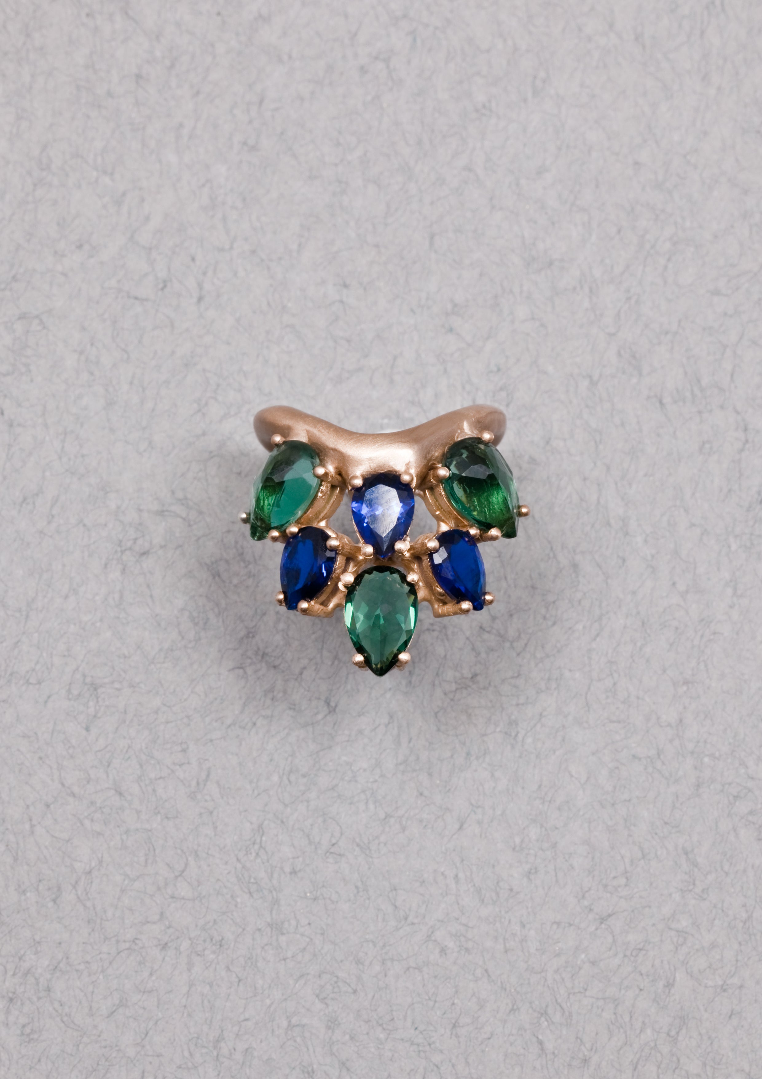 Voodoo Jewels Bold Shapes Morning Rain anello bronzo goccia