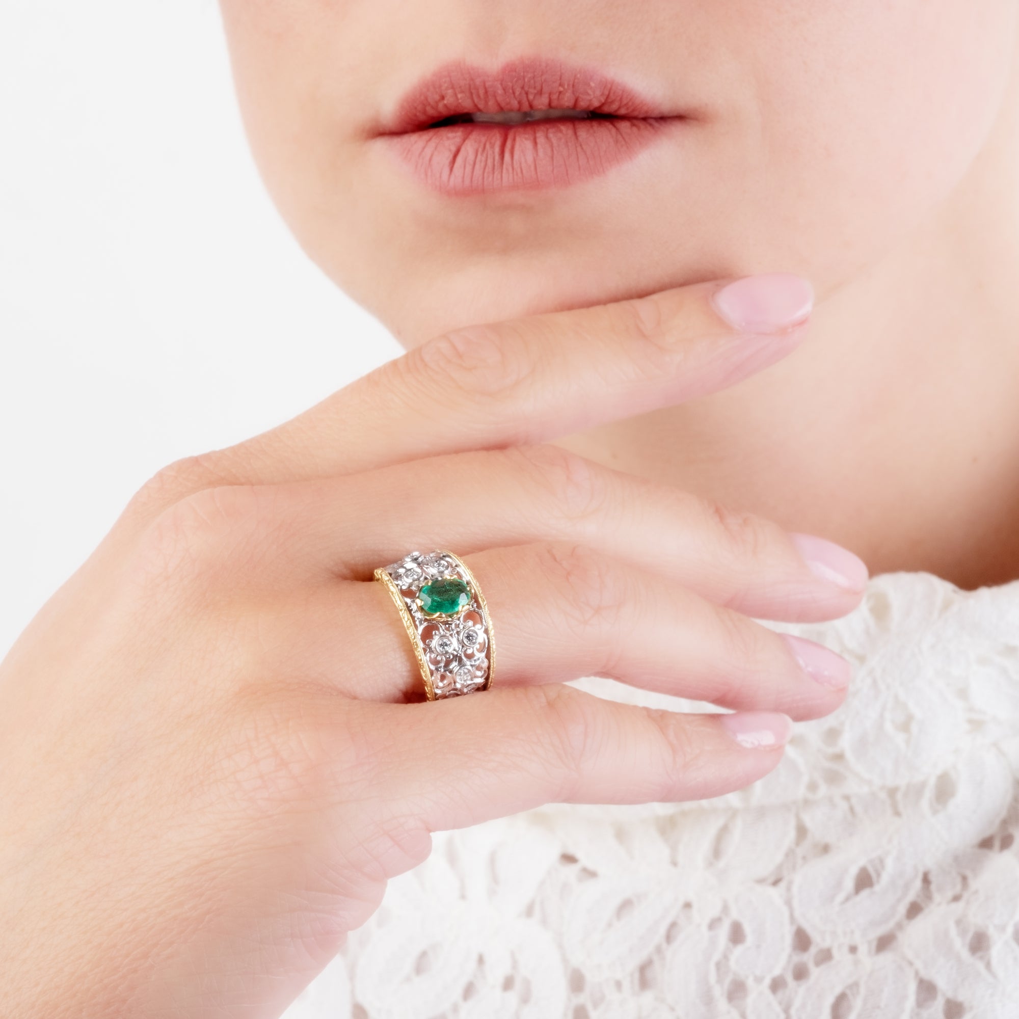 Noi Gioielli Firenze 1873 Ornato anello oro smeraldo diamanti
