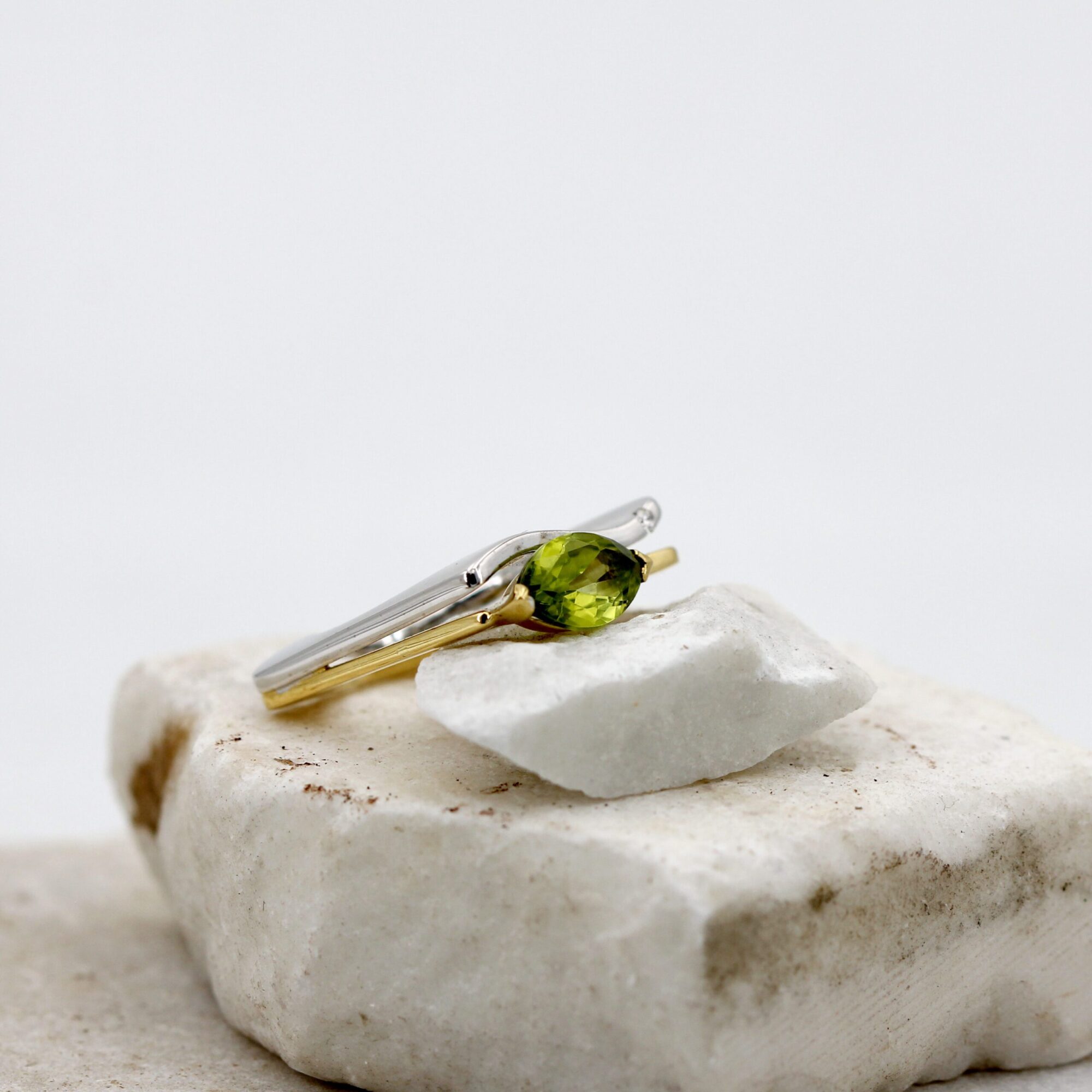 Anna Gioielli Gioielli Classici anello oro peridoto marquise diamante