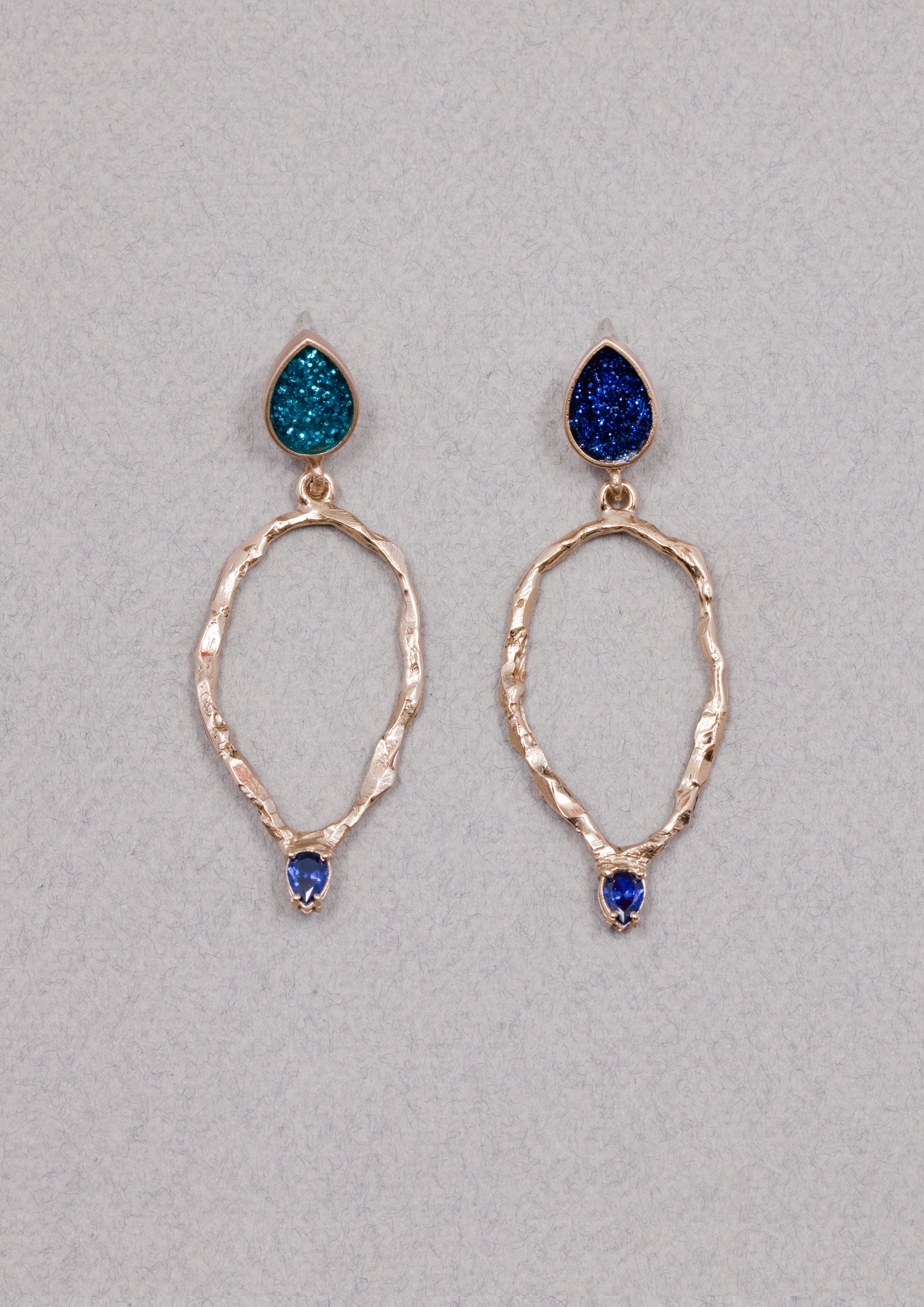 Voodoo Jewels Bold Shapes Fadia orecchini bronzo pietra goccia