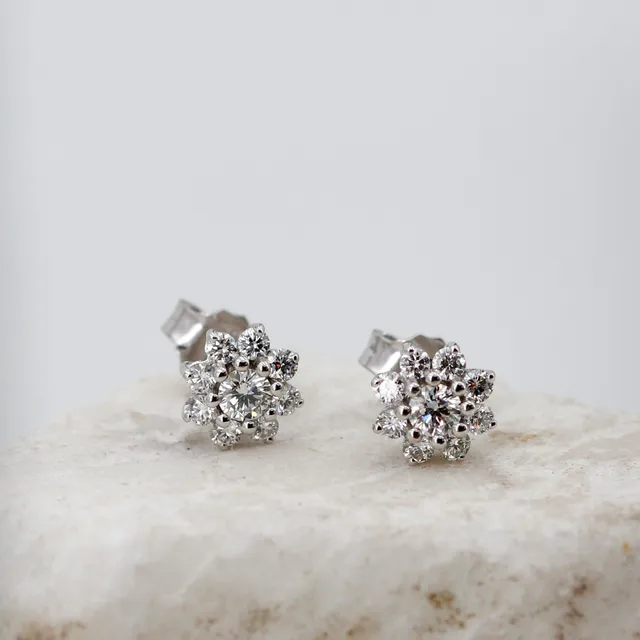 Anna Gioielli Classici Orecchini Margherita Oro Diamanti 8,3 mm