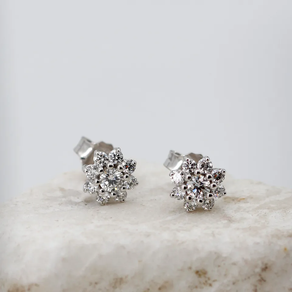 Anna Gioielli Classici Orecchini Margherita Oro Diamanti 8,3 mm