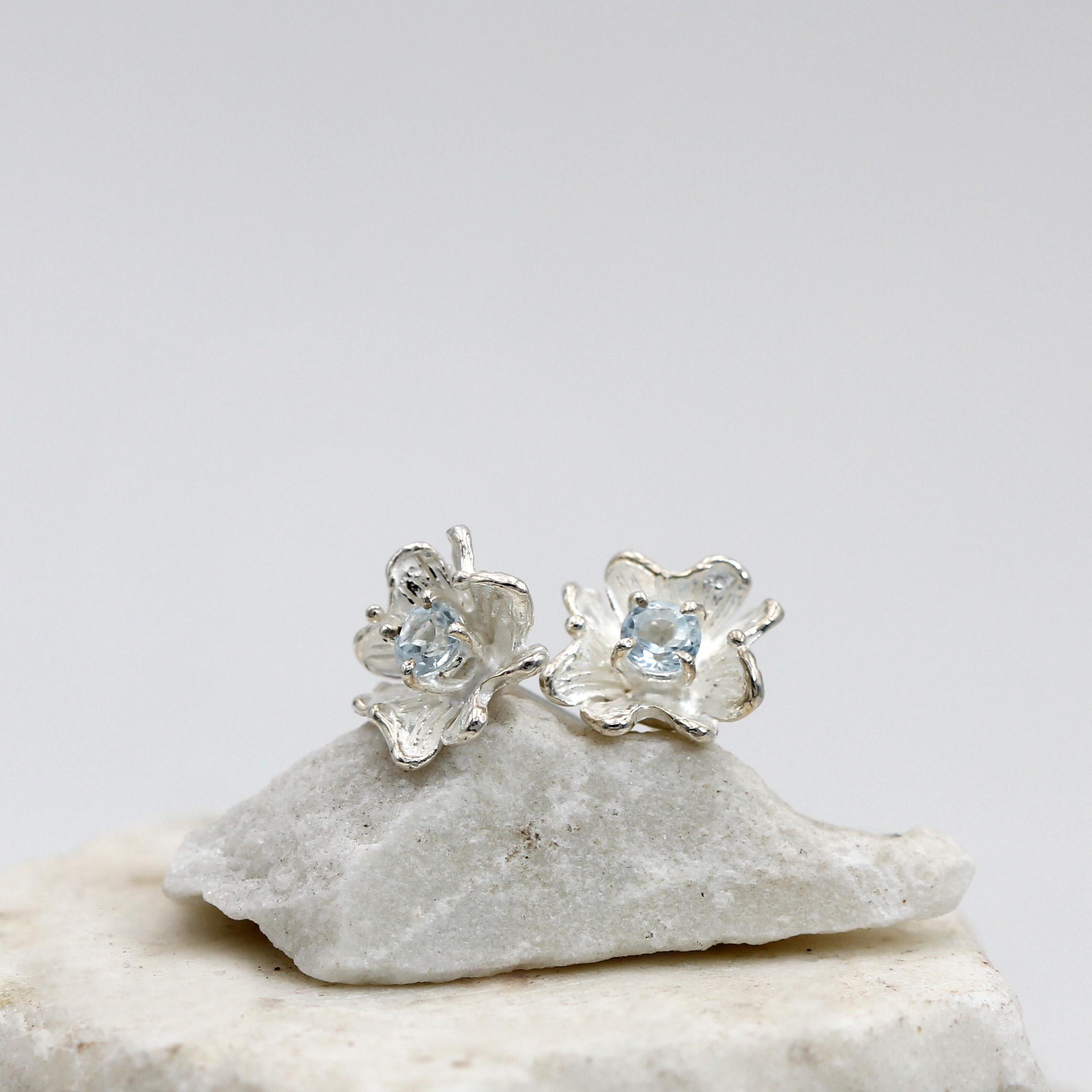 Anna Gioielli Orecchini Fiore Argento Topazio Blu 10 mm