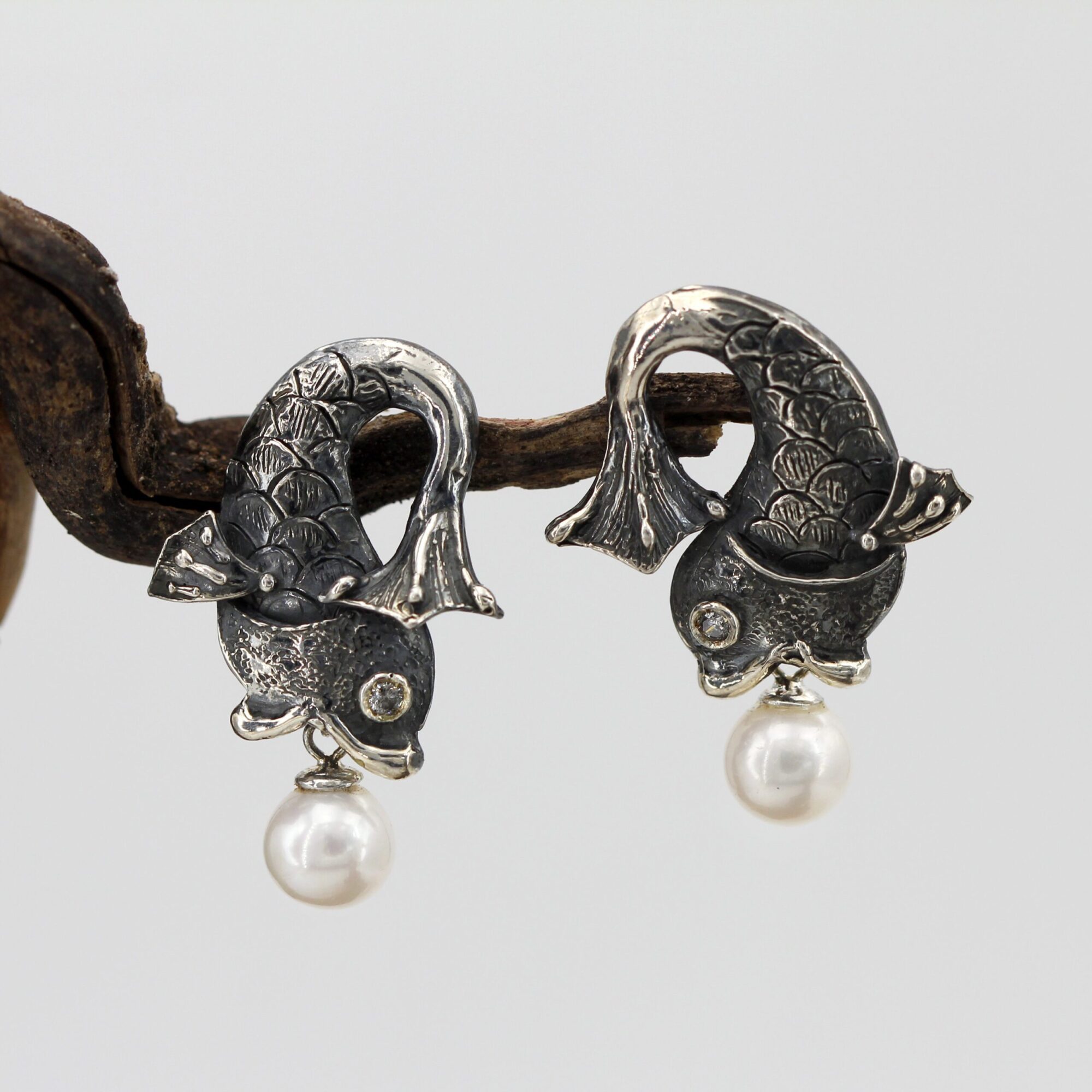 Anna Gioielli Orecchini Pesce Argento Perle Diamanti Grigi 35 mm