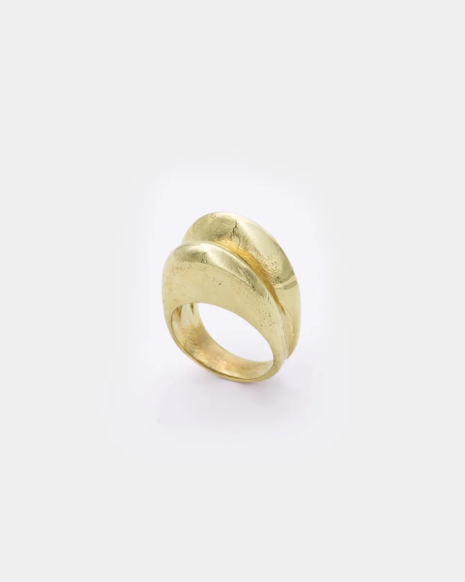 Voodoo Jewels Bold Shapes Cressida anello scultoreo brone