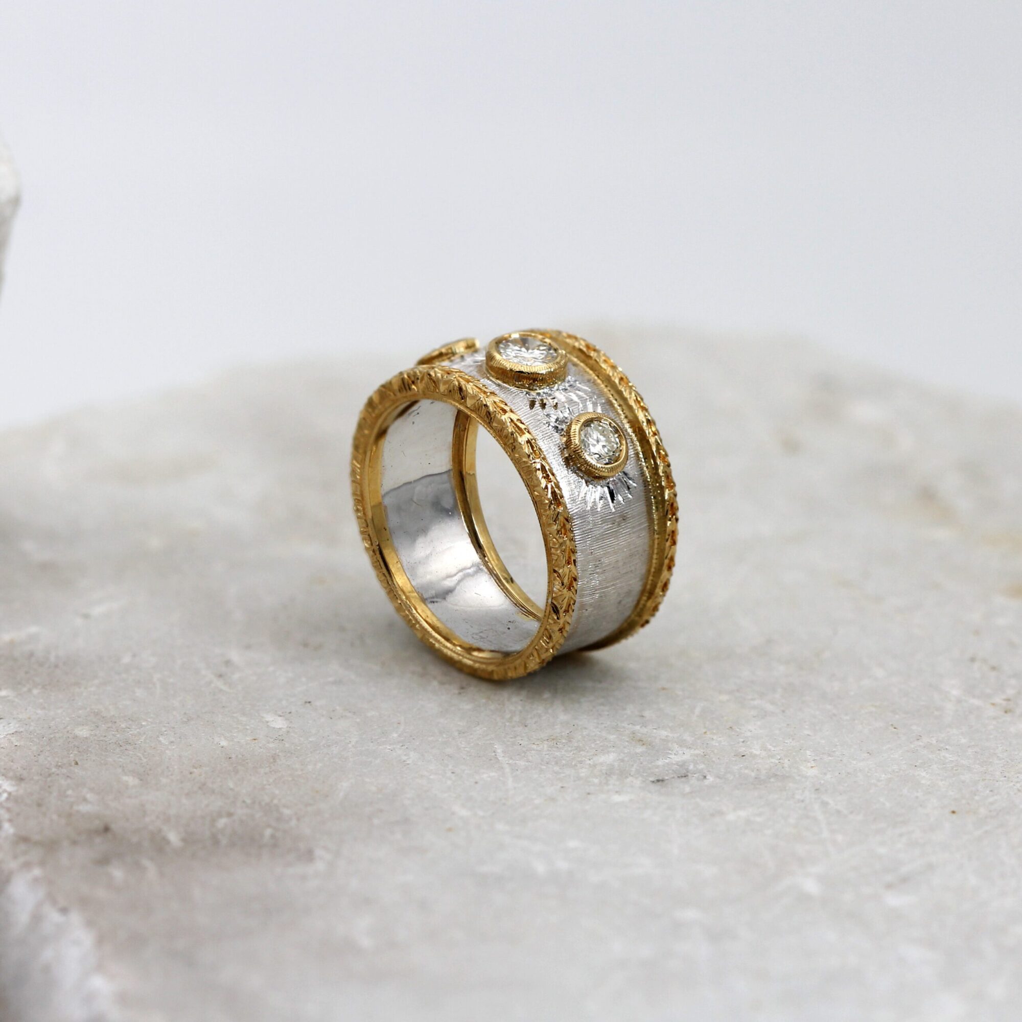 Anna Gioielli Classici anello bicolore oro 3 diamanti 0,50 ct
