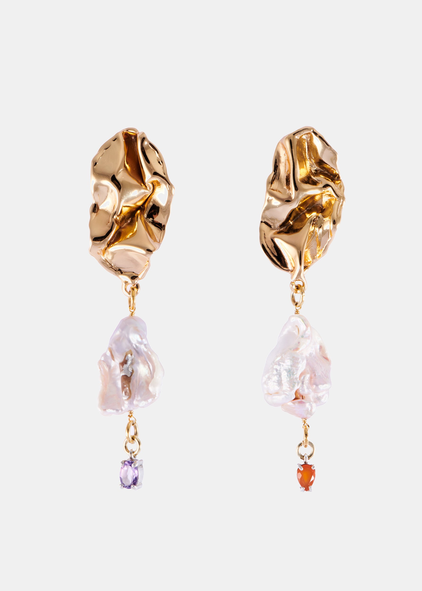 Voodoo Jewels Bold Shapes Izamal orecchini oro perle naturali