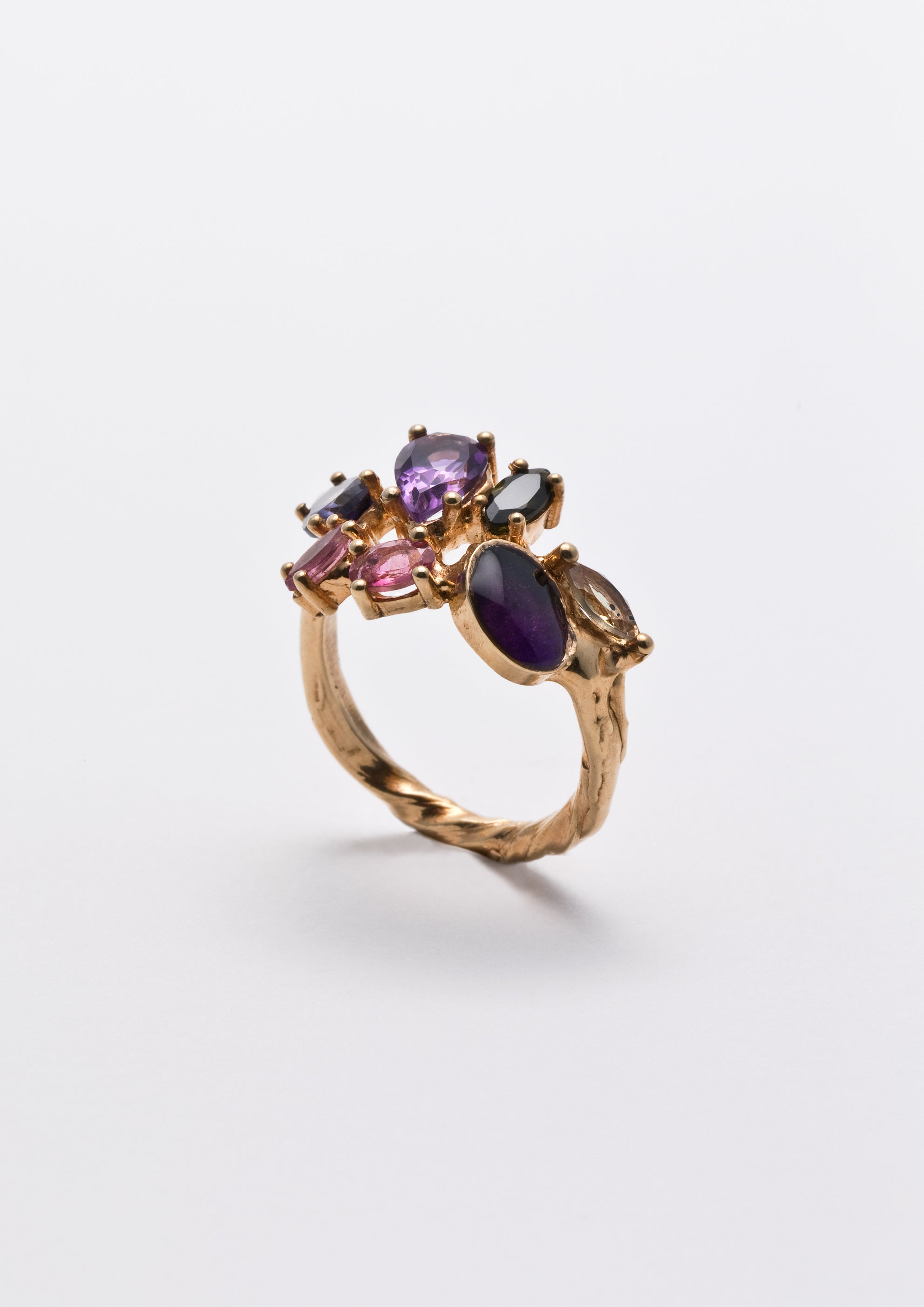 Voodoo Jewels Bold Shapes Neela anello oro tormaline ametista